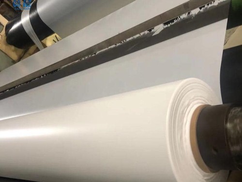 乳白色防水透氣膜TPU膜防護(hù)材料服裝鞋材防水透氣TPU聚氨酯膜面料